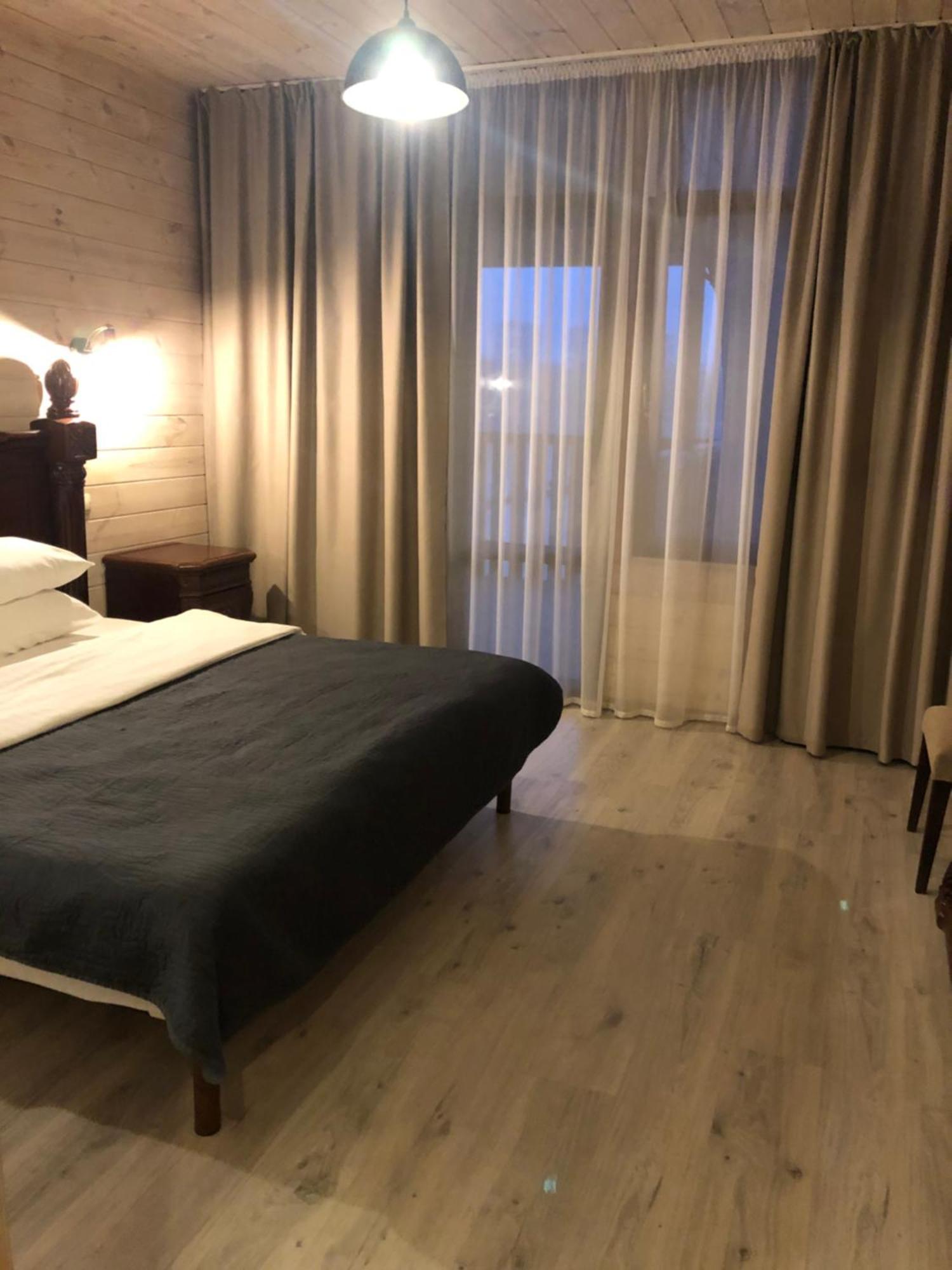 Hotel Fregat Kiev Extérieur photo