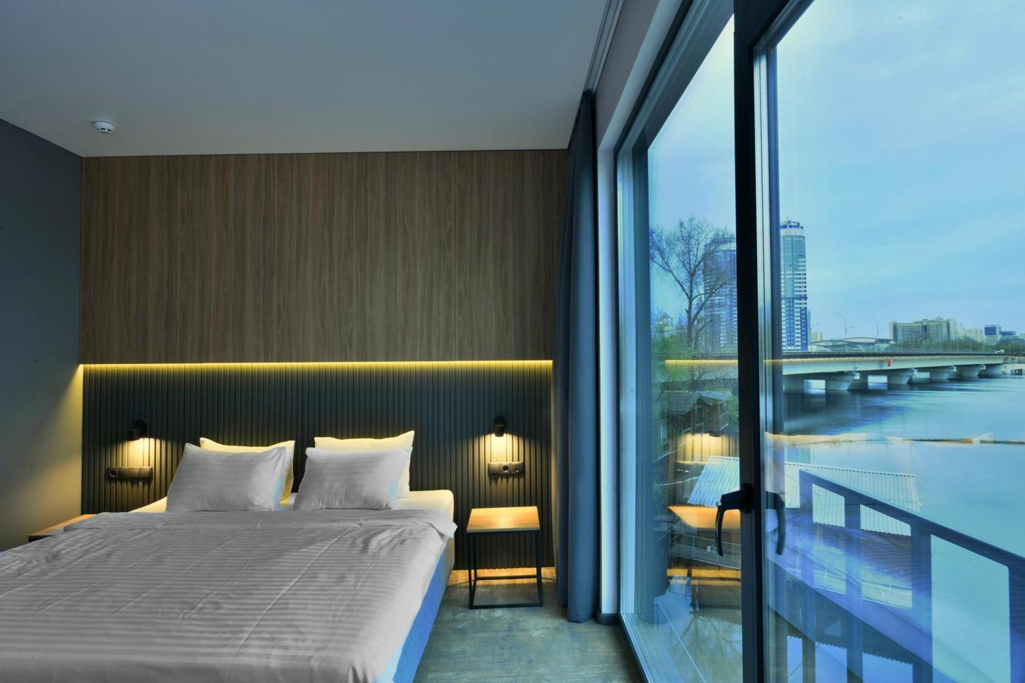 Hotel Fregat Kiev Extérieur photo