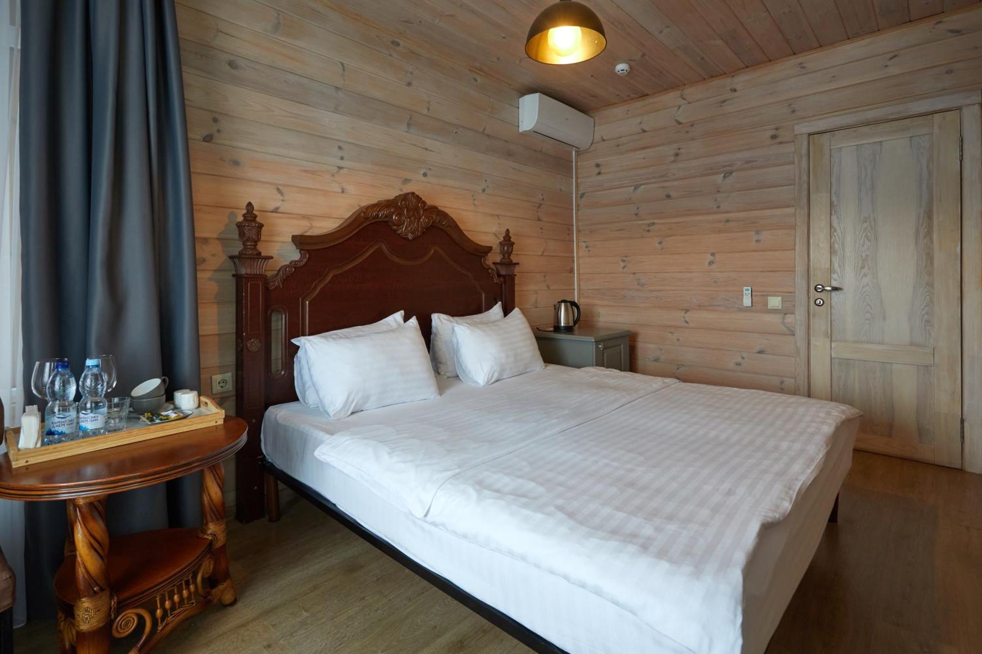 Hotel Fregat Kiev Extérieur photo